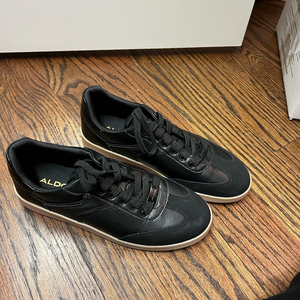 Black aldo sneakers